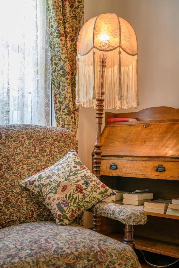Bridge Cottages Sargeants & Armoury Cottages 1823 - History & Charm Richmond Bagian luar foto