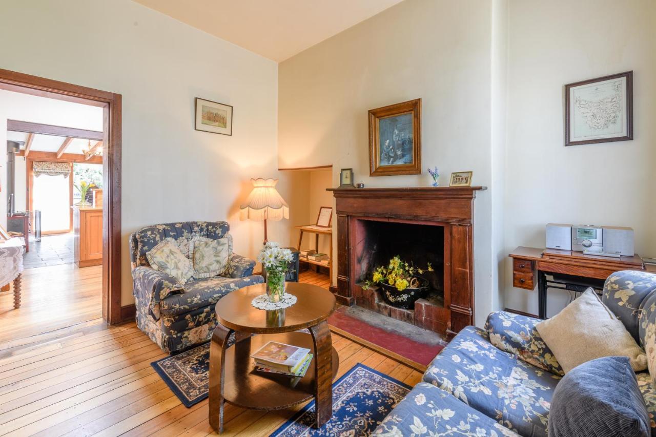 Bridge Cottages Sargeants & Armoury Cottages 1823 - History & Charm Richmond Bagian luar foto